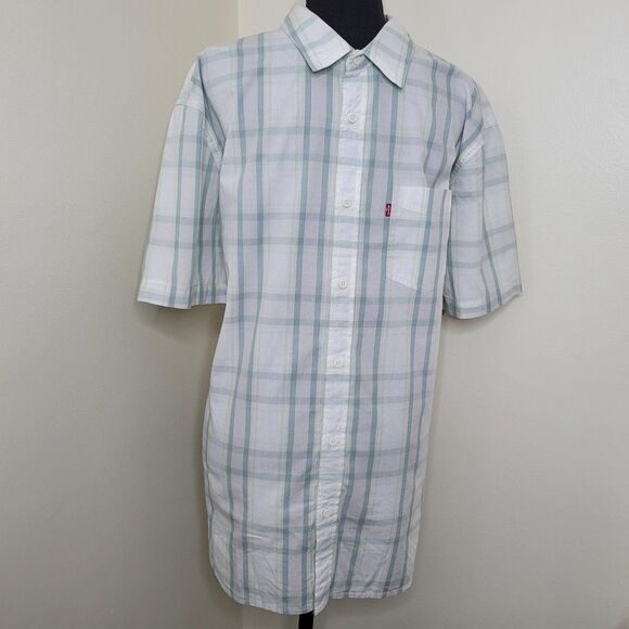 Levi's Men's Classic 1 Pocket Regular Fit Short Sleeve Shirt - Picture 2 of 4